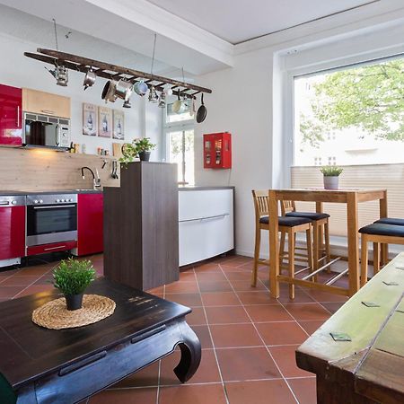 Doppelzimmer III Gaestezimmer In Unterkunft Mit Gemeinschaftsbad Und Gemeinschaftskueche Chemnitz Kültér fotó